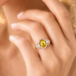 victoire saphir jaune